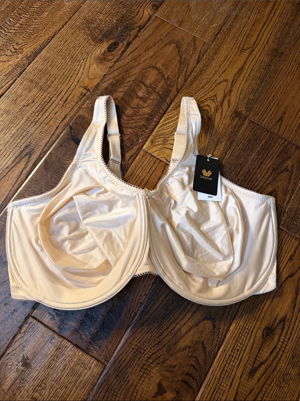 NWT WACOAL Soft Beige Full-Coverage Underwire Bra Size 42H